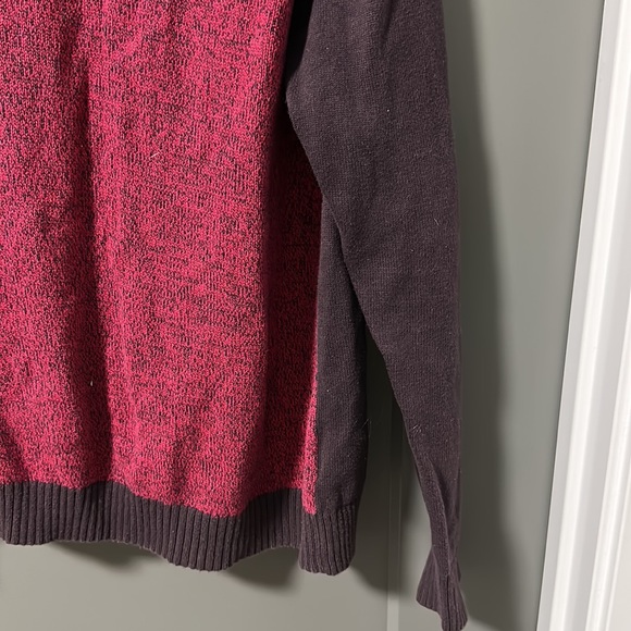 Magenta and fig colored sweater from Gap - Picture 2 of 7